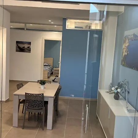 Vacanze Cappero E Malvasia Lägenhet *