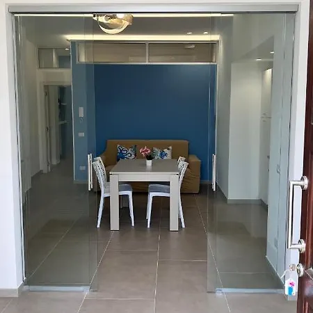 Vacanze Cappero E Malvasia Lägenhet *